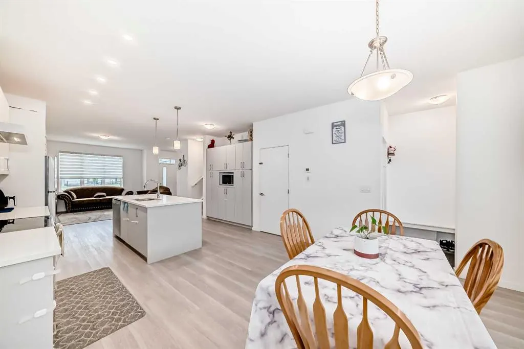 165 Southpoint Greenway SW