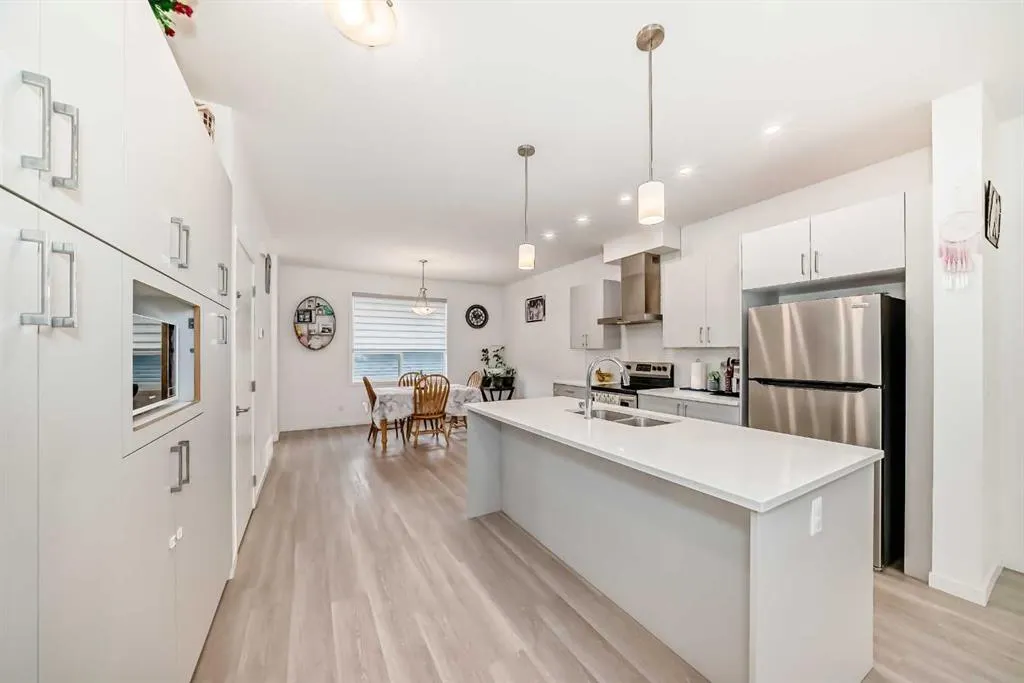 165 Southpoint Greenway SW
