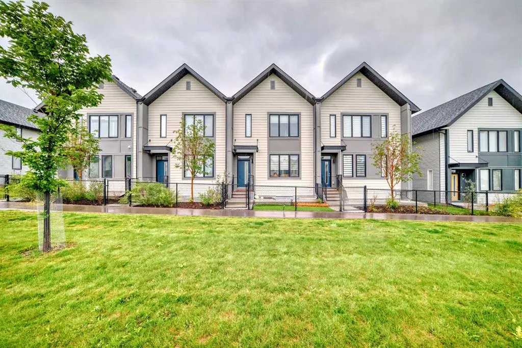 165 Southpoint Greenway SW