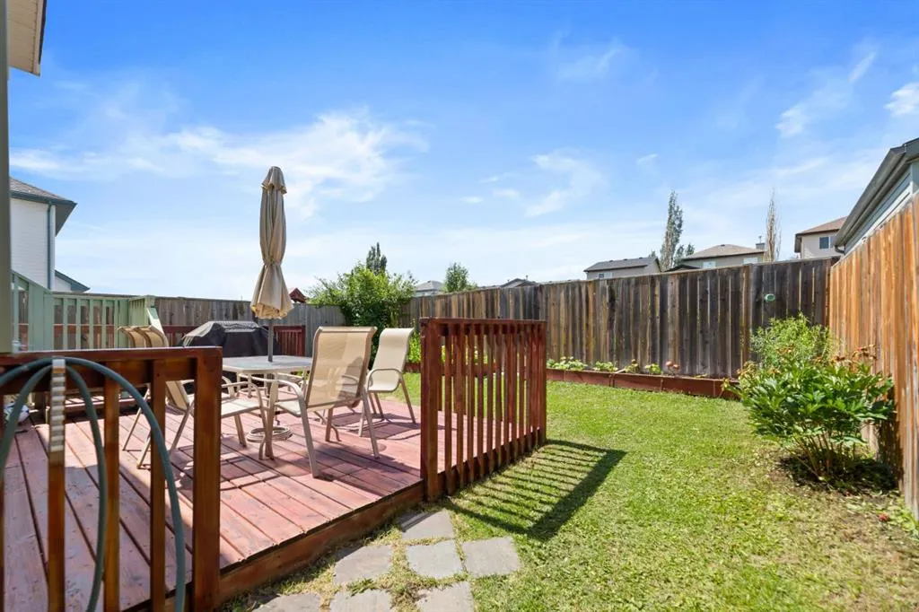 232 Covebrook Close NE