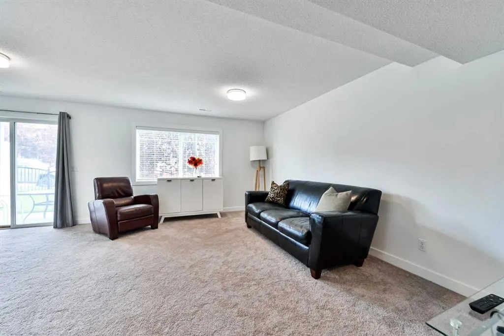 235 Rocky Vista Circle NW