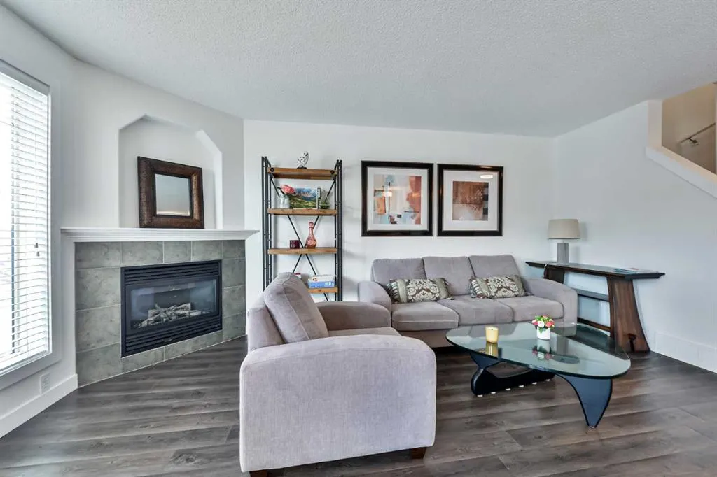 235 Rocky Vista Circle NW