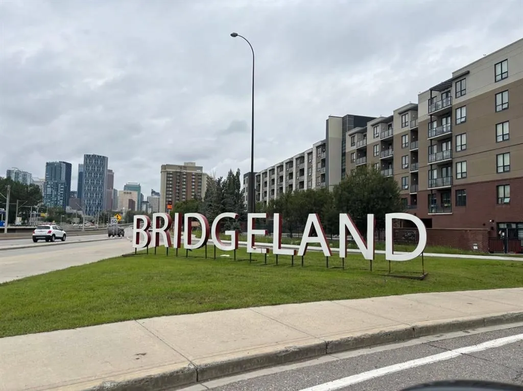 825 Mcdougall Road NE, #301