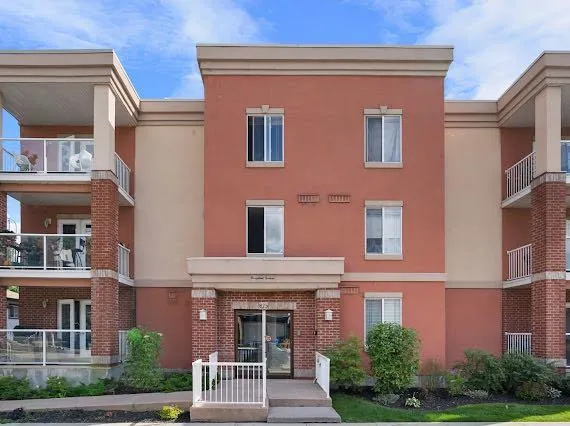 825 Mcdougall Road NE, #301