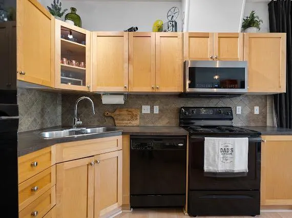 825 Mcdougall Road NE, #301