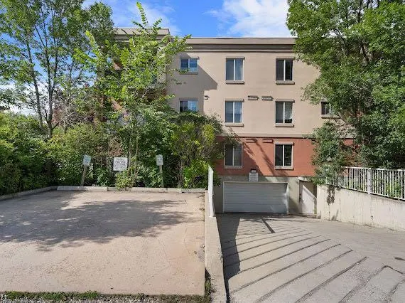 825 Mcdougall Road NE, #301