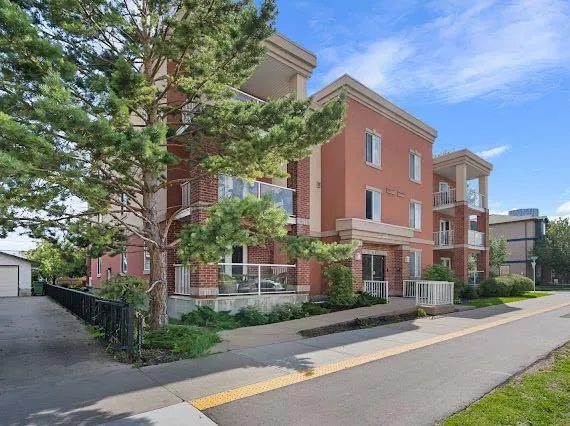 825 Mcdougall Road NE, #301