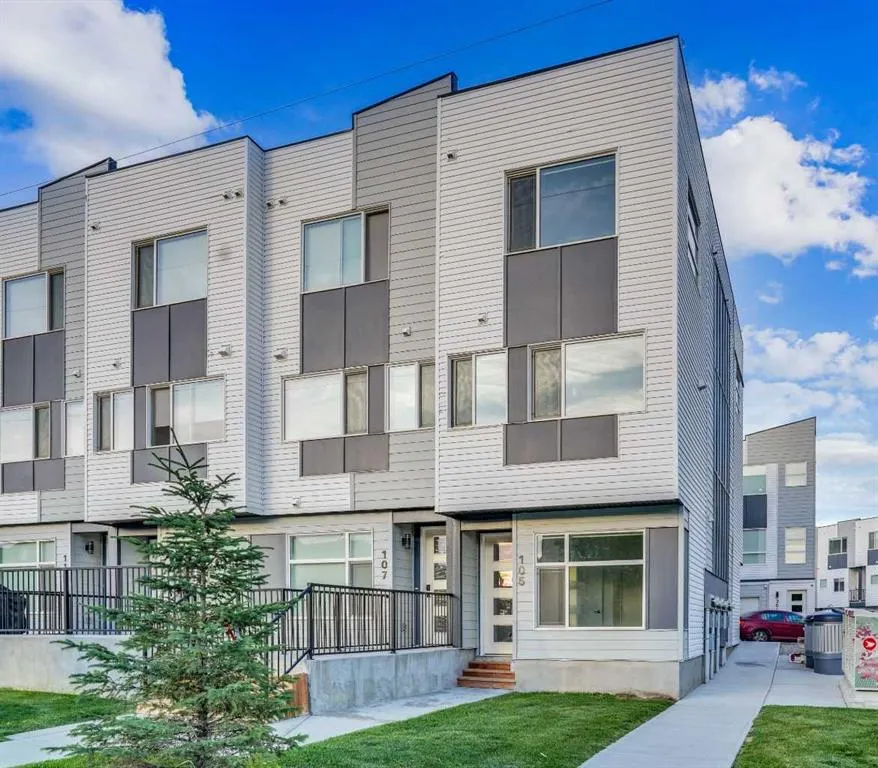 105 Panatella Square NW