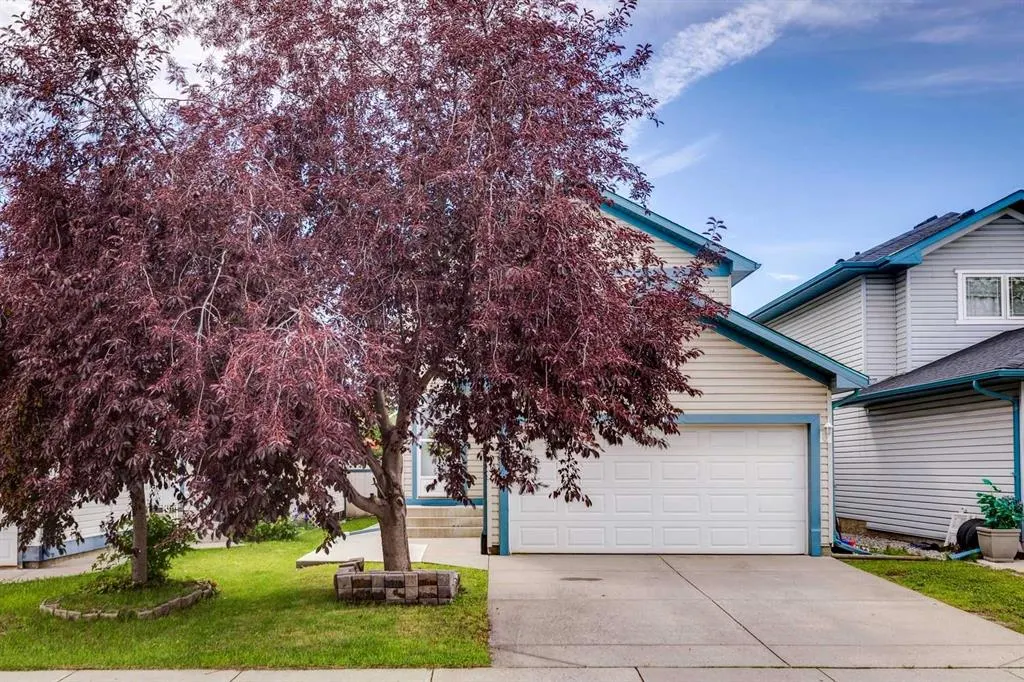47 Erin Grove SE