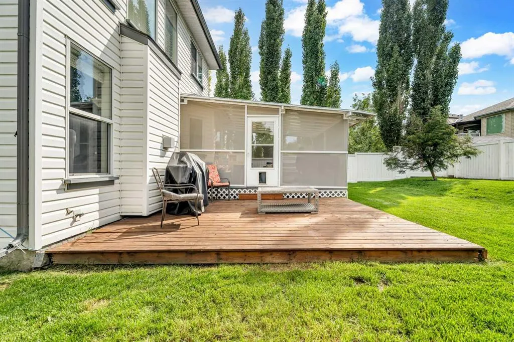 857 West Chesteremere Drive