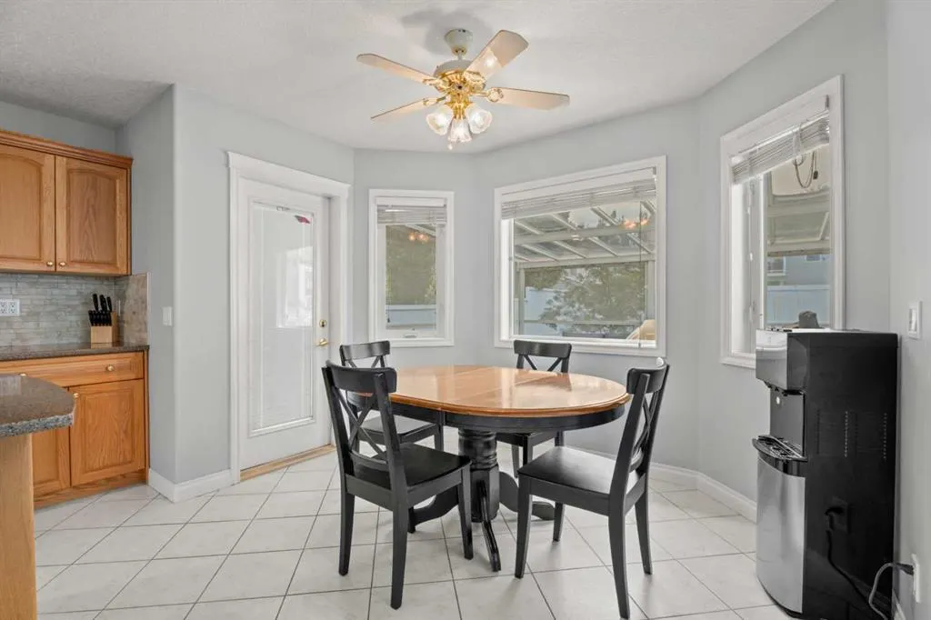 857 West Chesteremere Drive