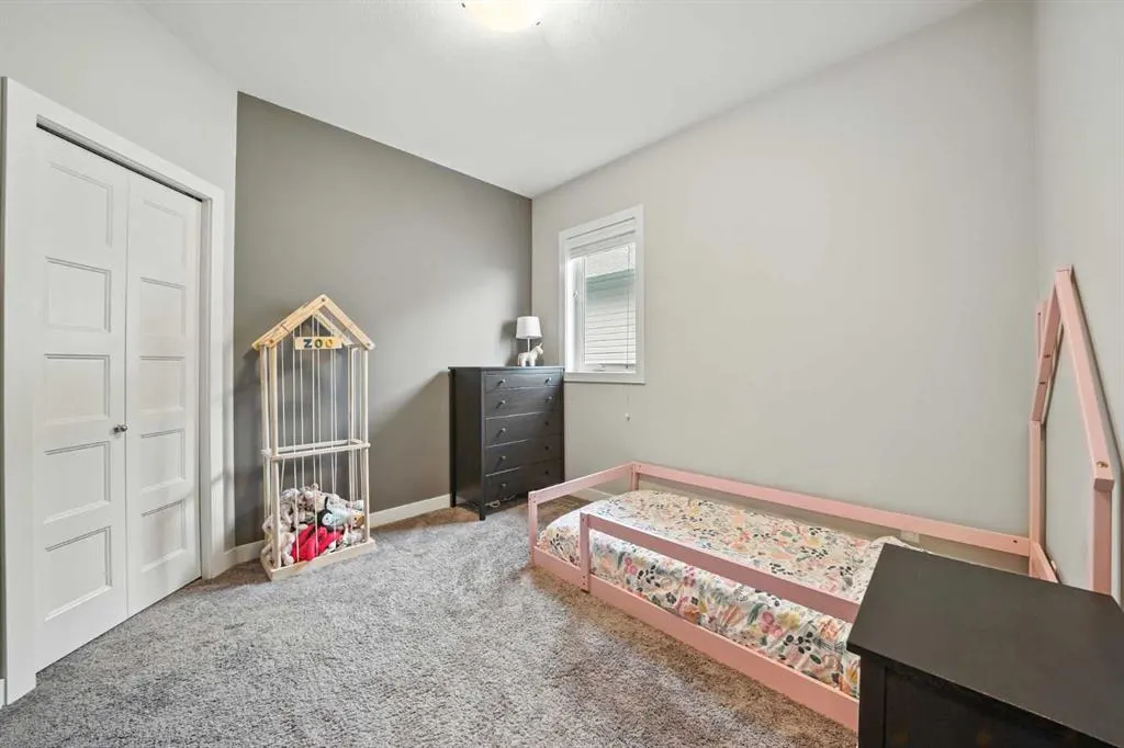 2 Trebble Close