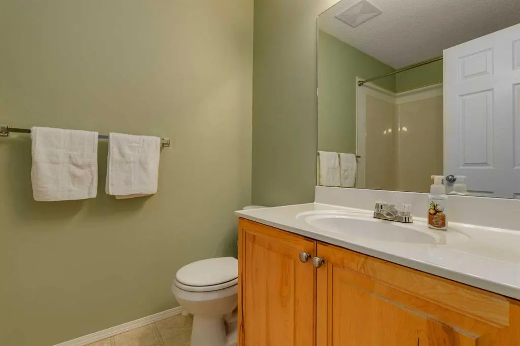 78 Cranfield Crescent SE