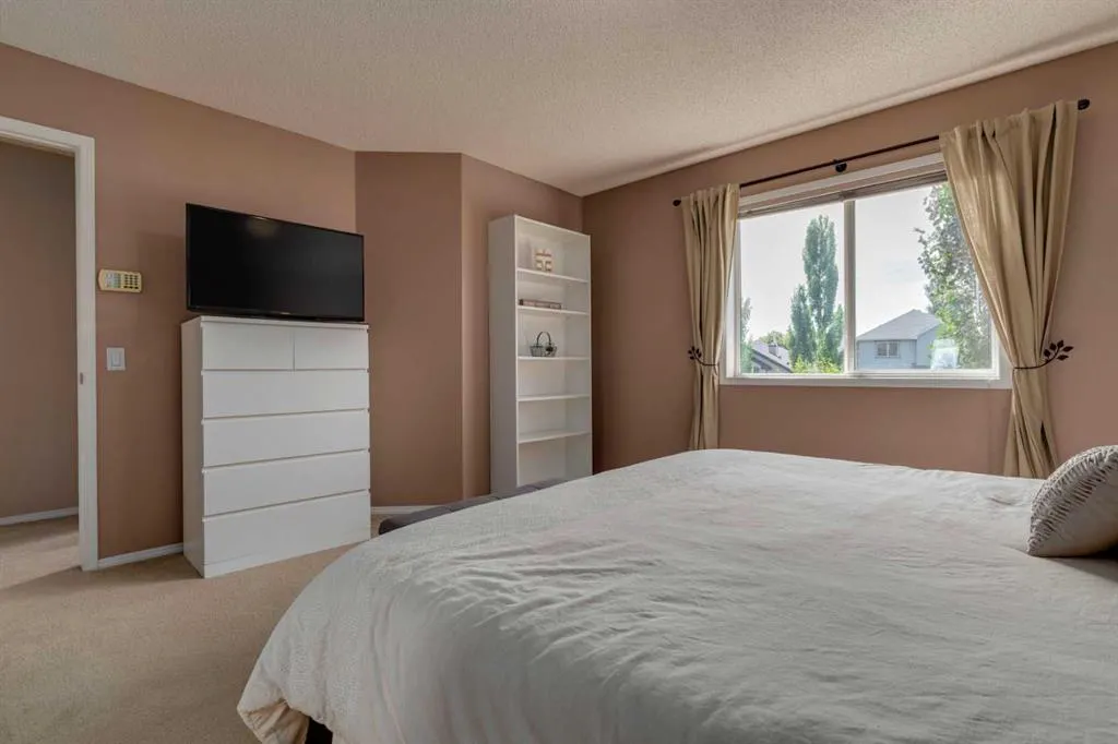 78 Cranfield Crescent SE