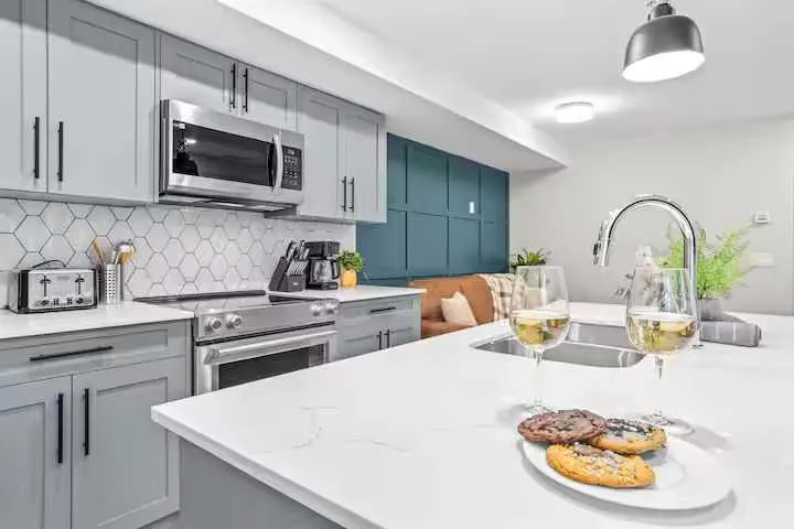 1106 Bow Valley Trail, #113