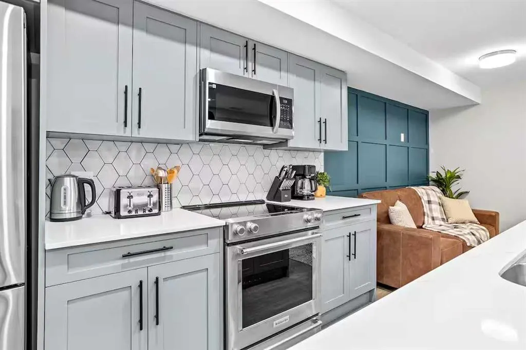 1106 Bow Valley Trail, #113