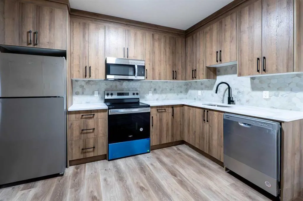 292 Homestead Grove NE