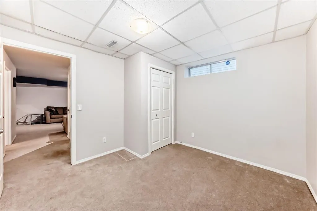 9747 Harvest Hills Link NE