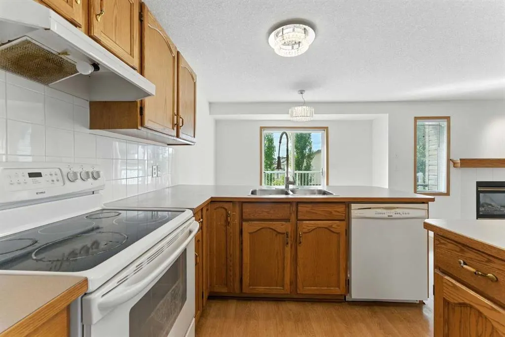 34 Tuscarora Way NW