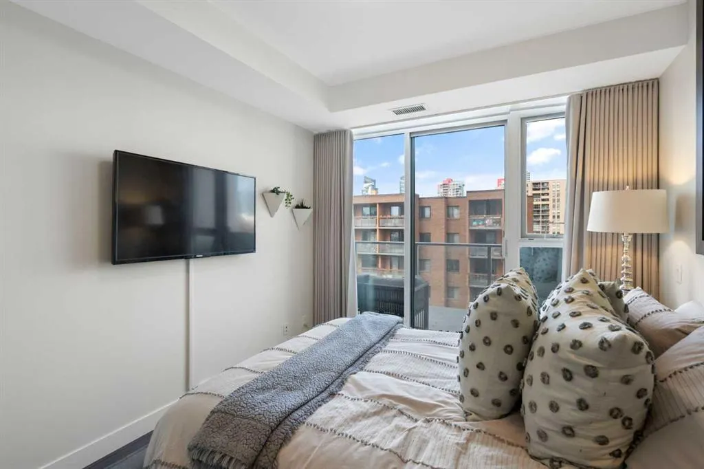 930 16 Avenue SW, #602