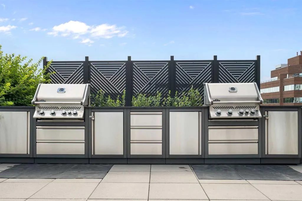 930 16 Avenue SW, #602