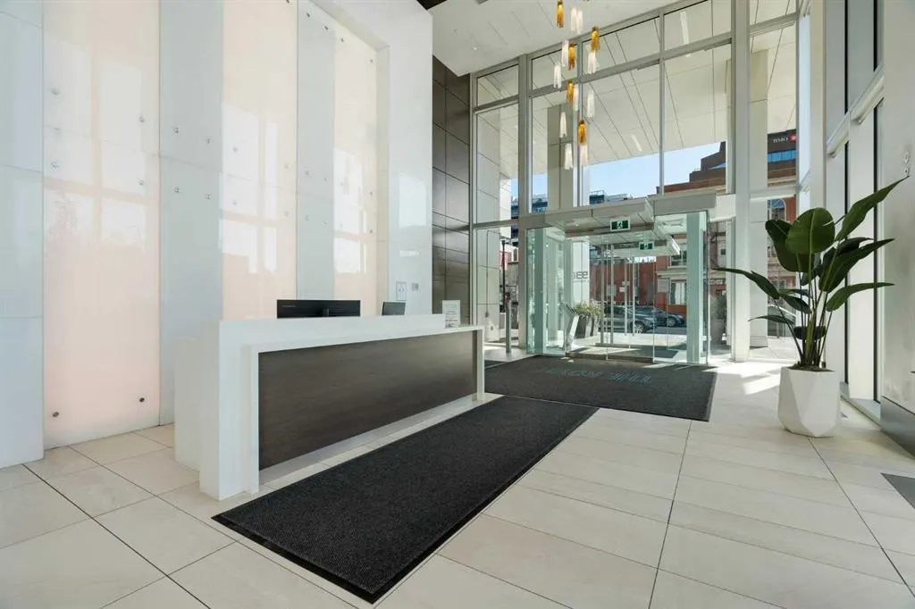 930 16 Avenue SW, #602