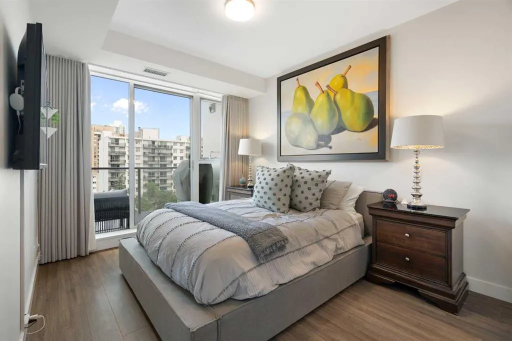 930 16 Avenue SW, #602