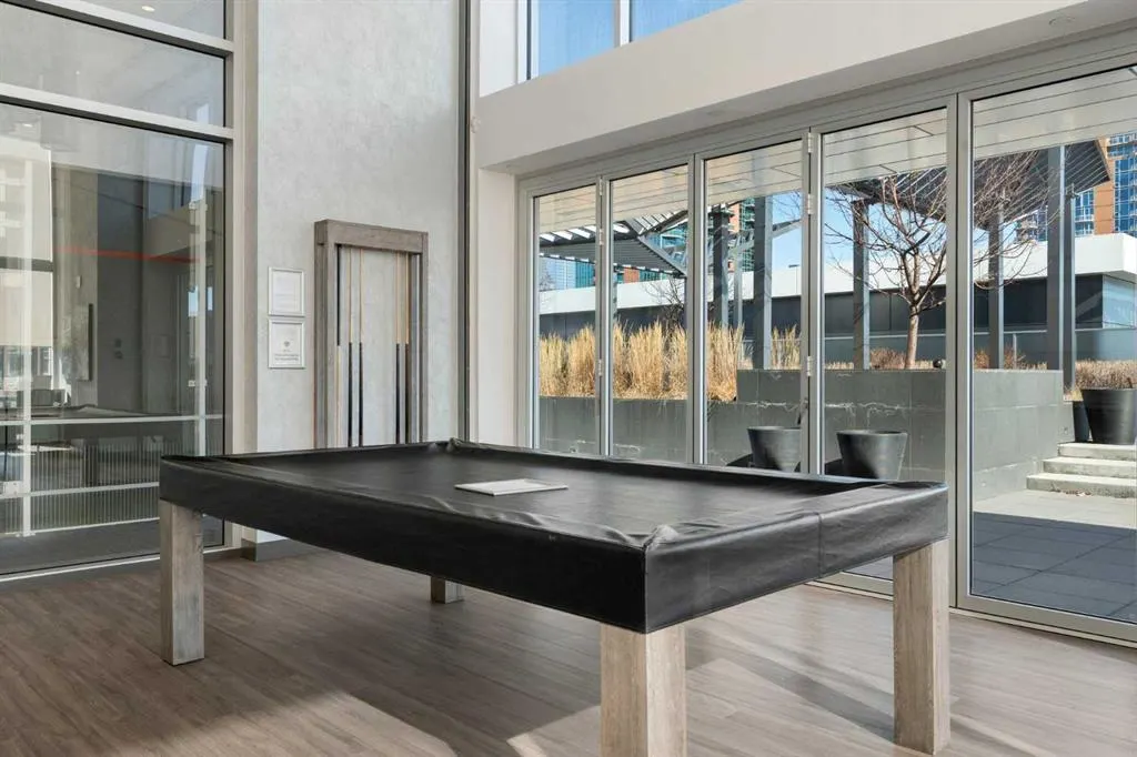 930 16 Avenue SW, #602