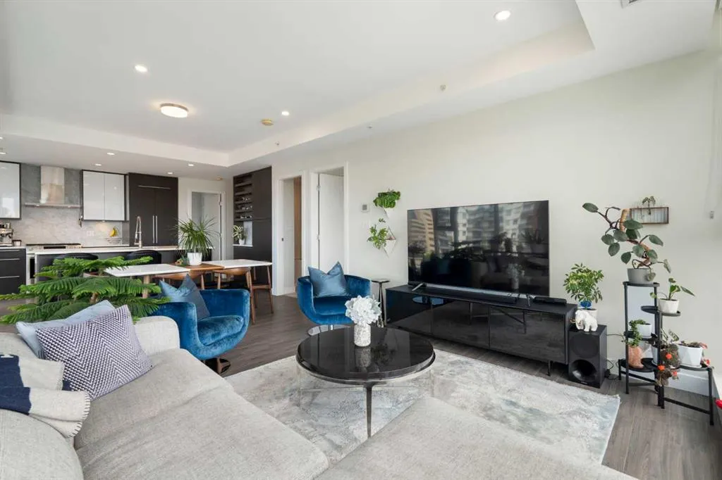 930 16 Avenue SW, #602