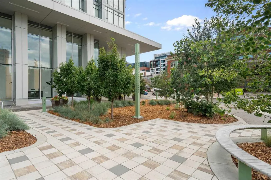 930 16 Avenue SW, #602