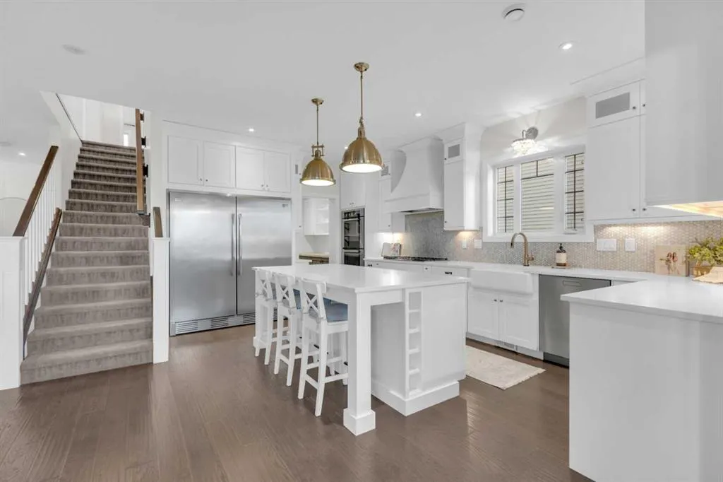 60 Thompson Crescent