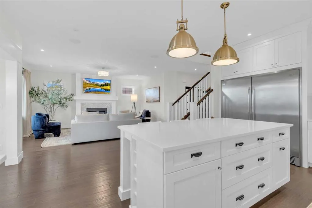 60 Thompson Crescent