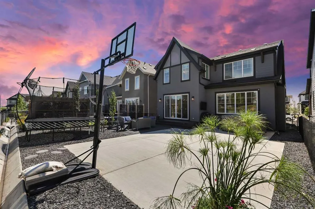 244 Marina Grove SE