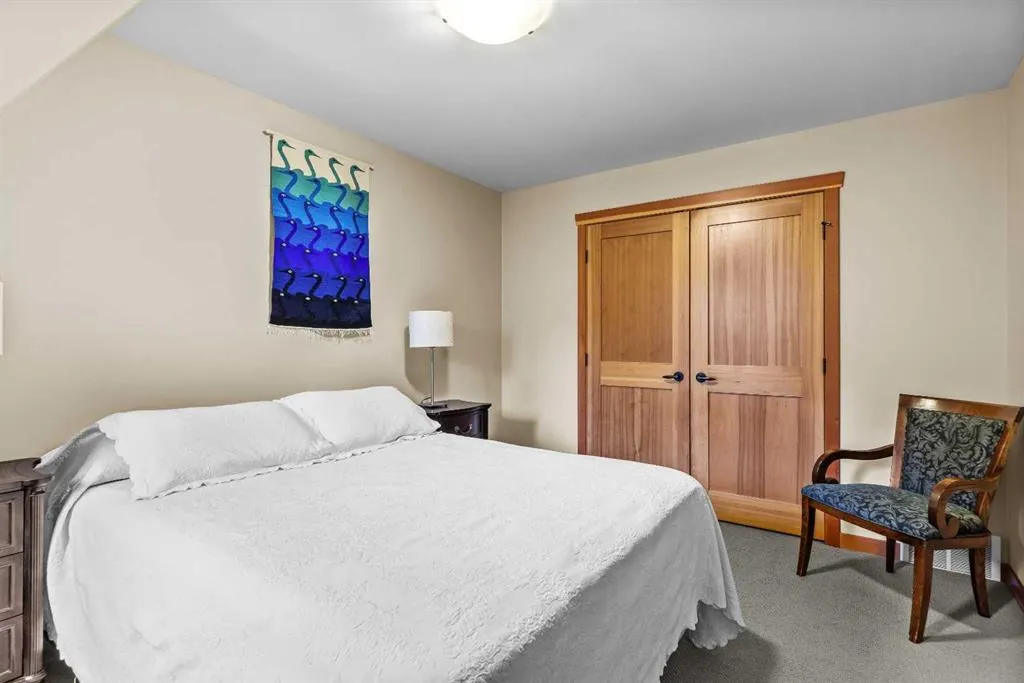 101 Armstrong, #2