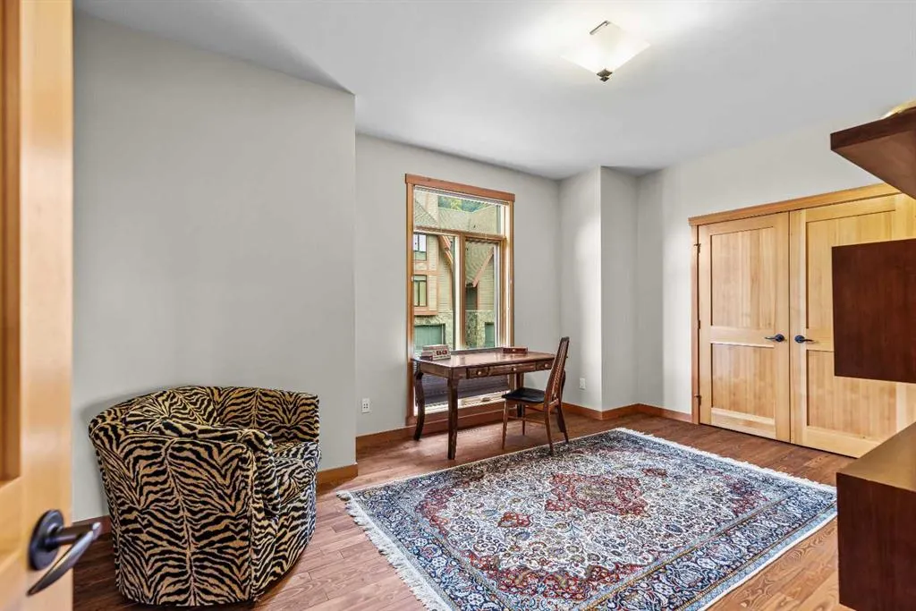 101 Armstrong, #2