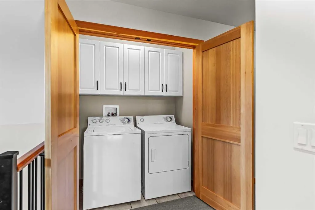 101 Armstrong, #2