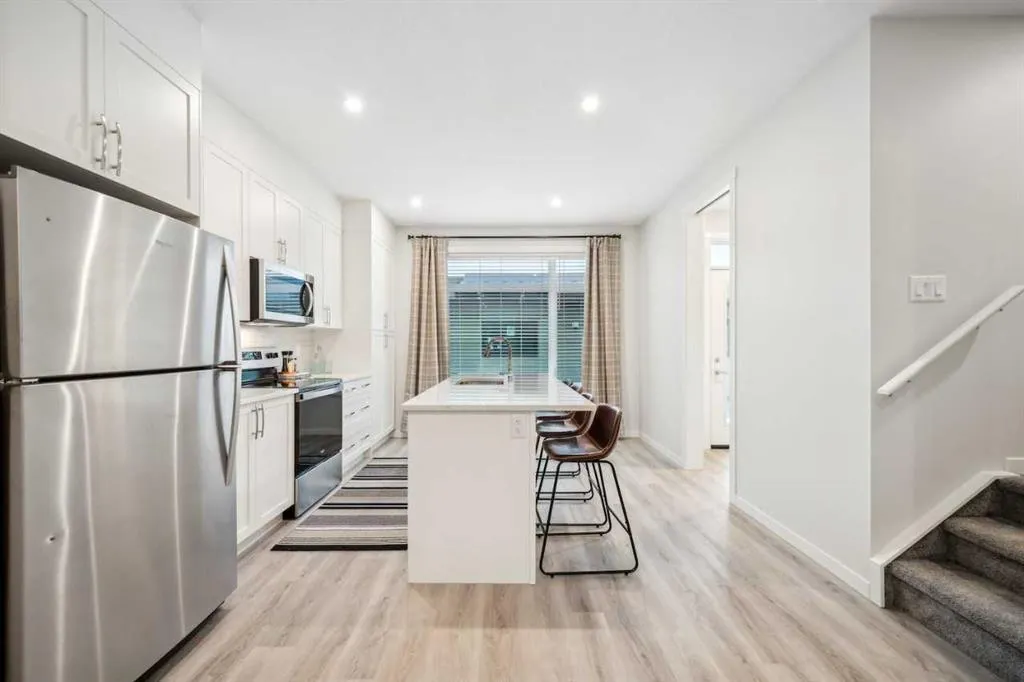 24 Park Street, #504