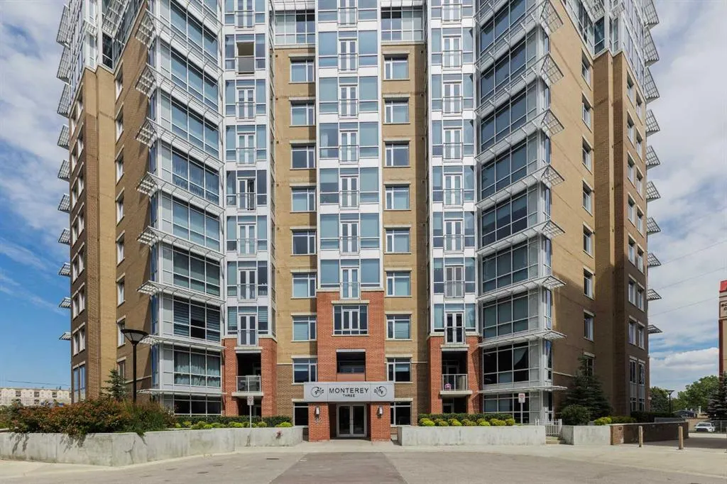 32 Varsity Estates Circle NW, #109