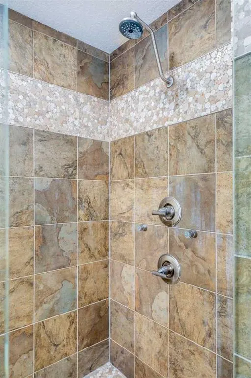 94 Tuscany Summit Green NW