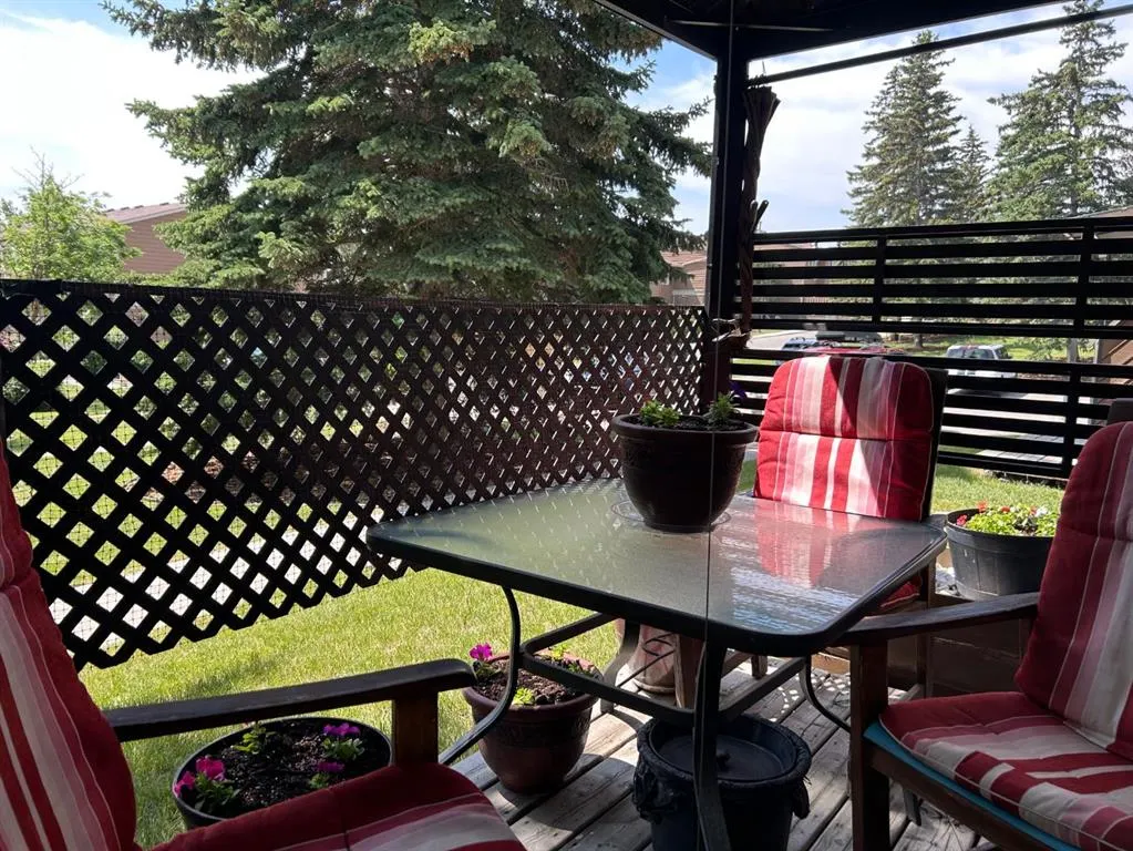 4940 39 Avenue SW, #71