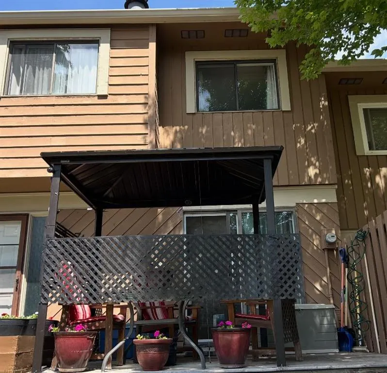 4940 39 Avenue SW, #71