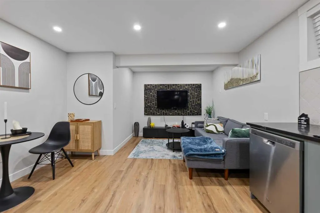 354 Kings Heights Drive