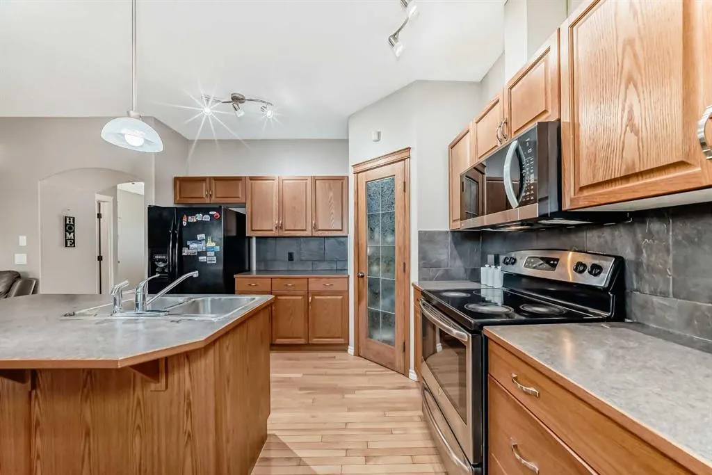 100 Coopers Common SW, #116