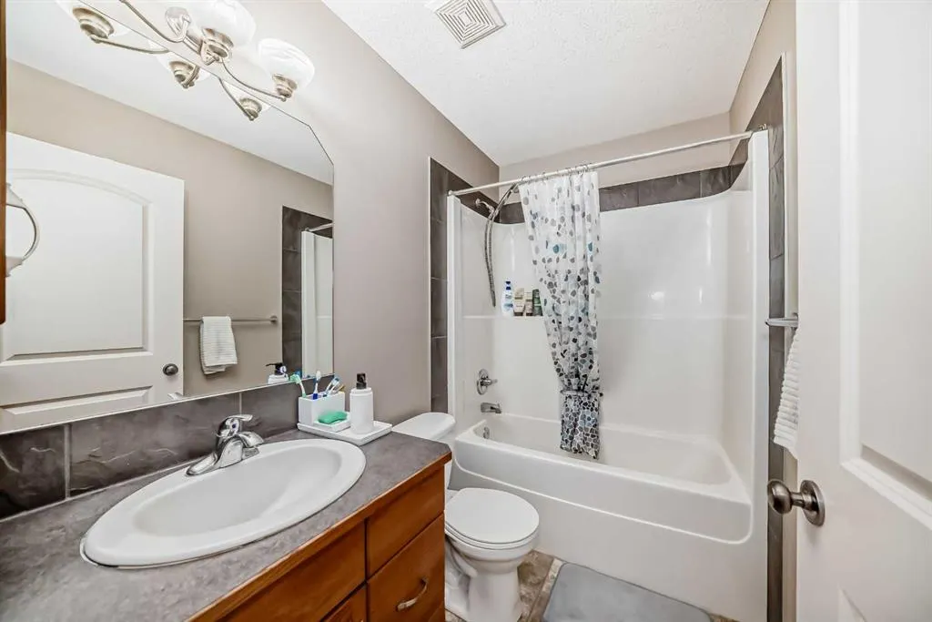 100 Coopers Common SW, #116