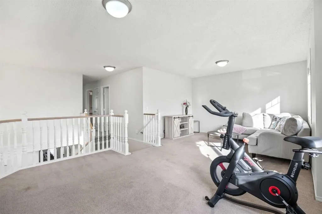 91 Copperfield Crescent SE
