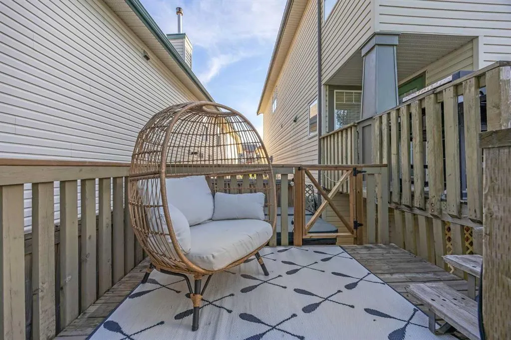 91 Copperfield Crescent SE