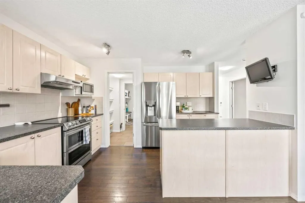 91 Copperfield Crescent SE