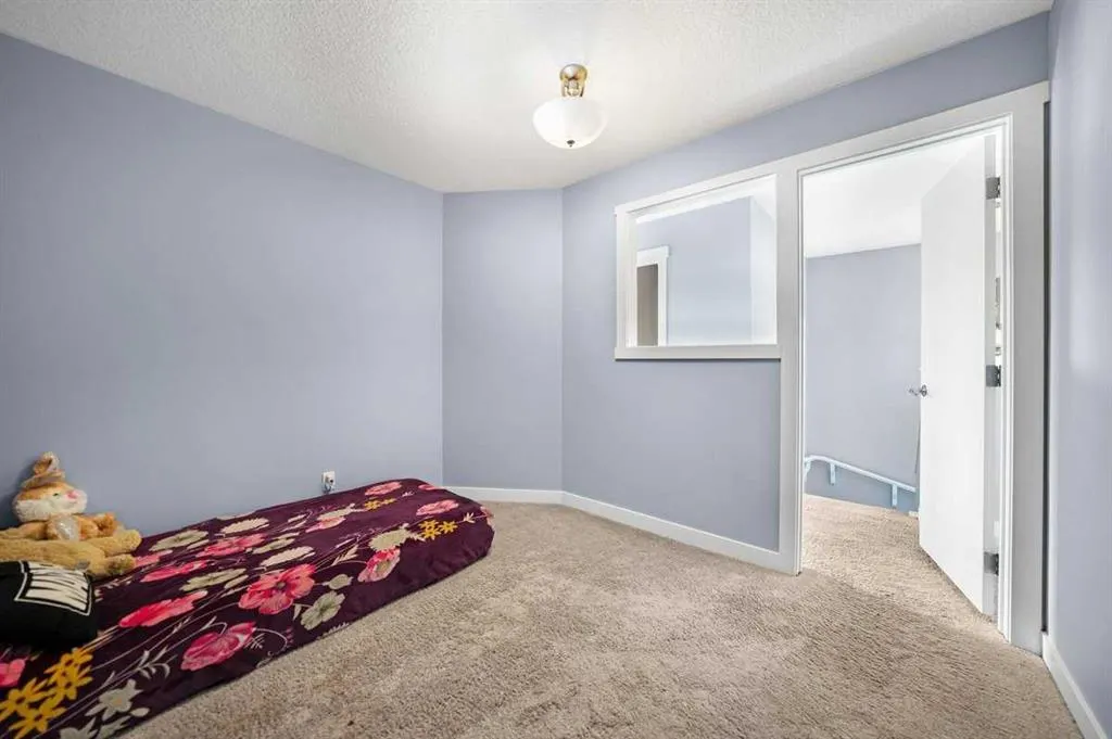 31 Baysprings Way SW