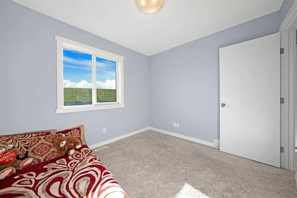 31 Baysprings Way SW