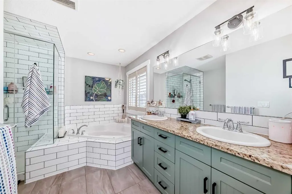 263 Coopers Hill SW